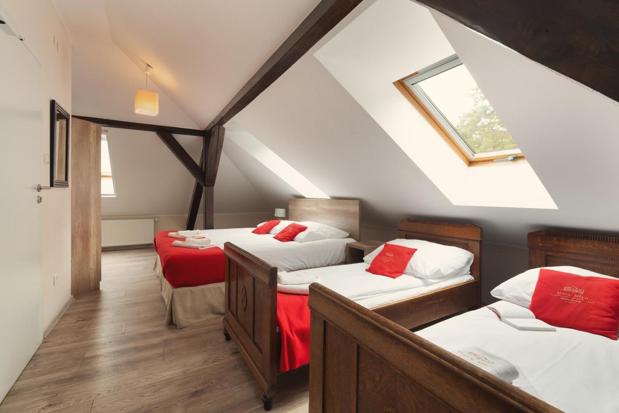 Stary Mlyn Strzeszyn Hotel Lubowo  Room photo